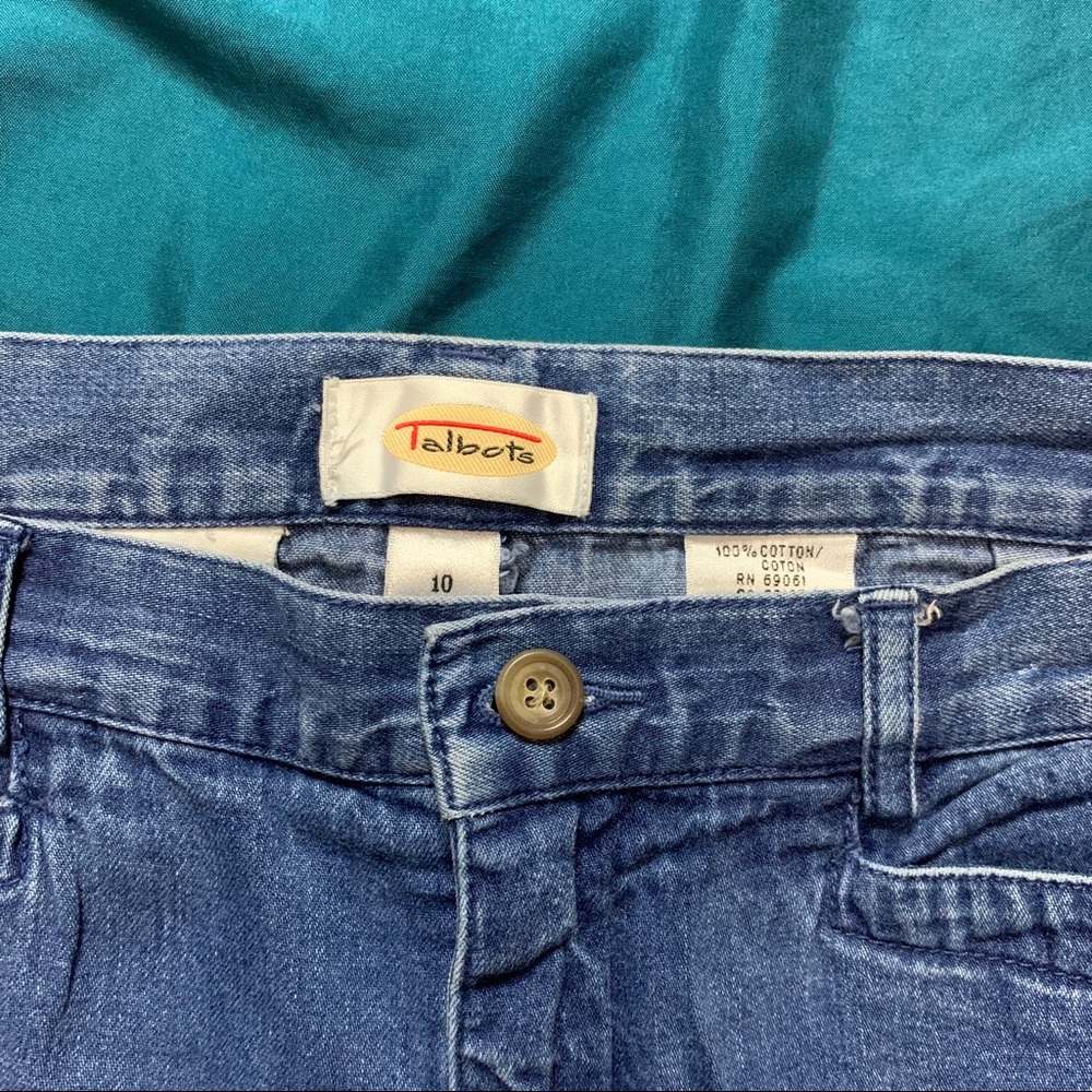 Jeans - Picture 2 of 3